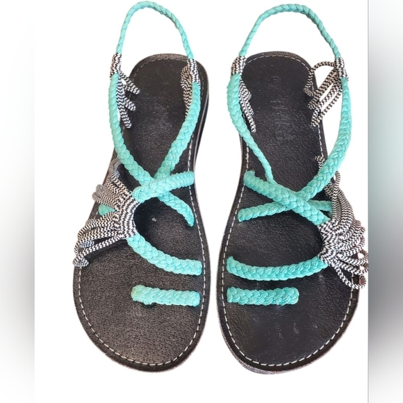 Elegant Braided Sandals in Turquoise and Silver - Picture 3 of 4